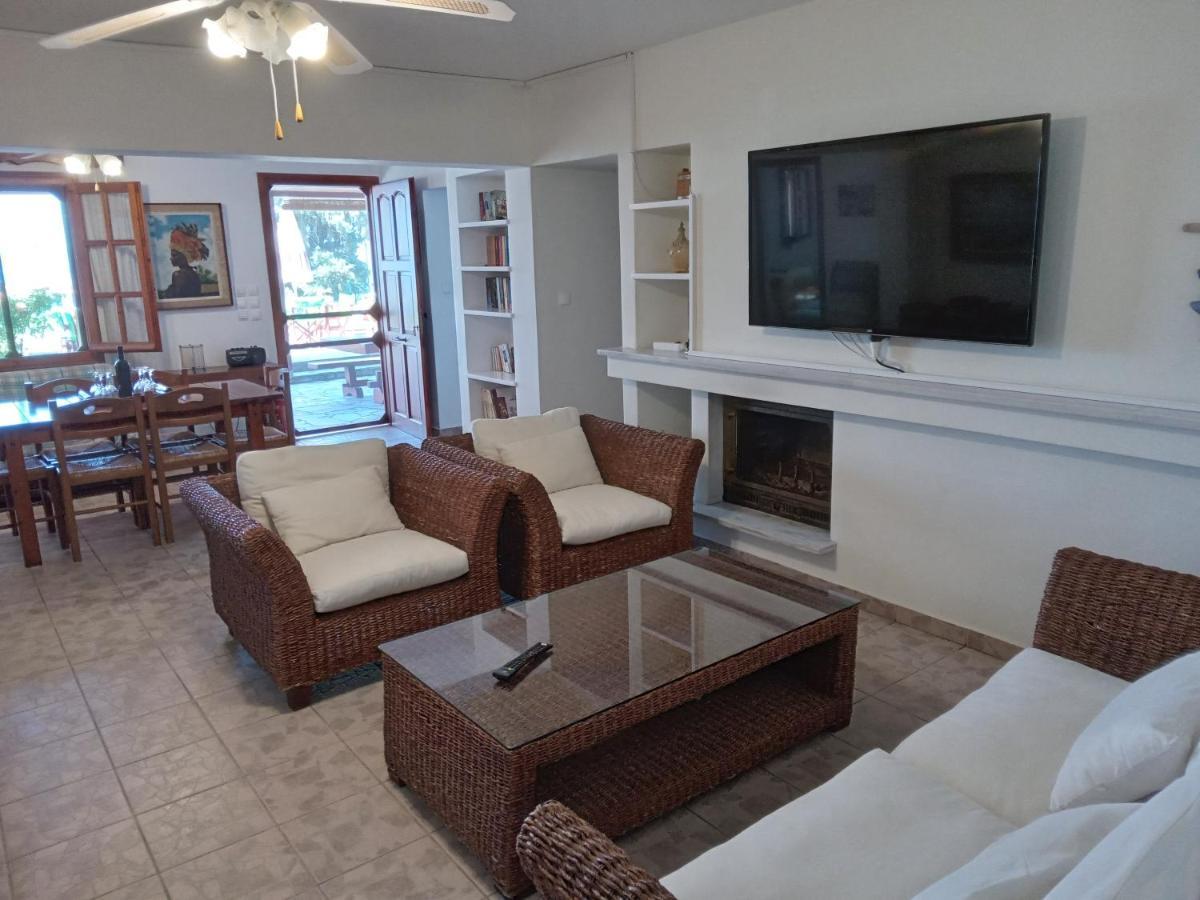 Fantastic House With A Wonderful View Of The Sea Vila Kapotidhes Exterior foto